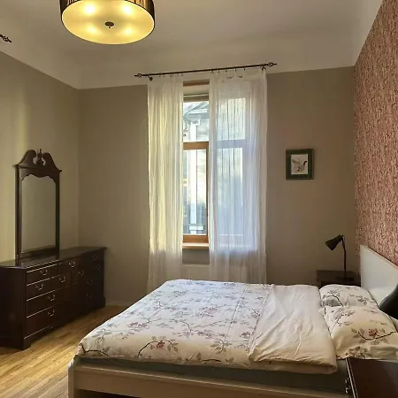 Dzirnavu Apartment, Free Parking * Riga