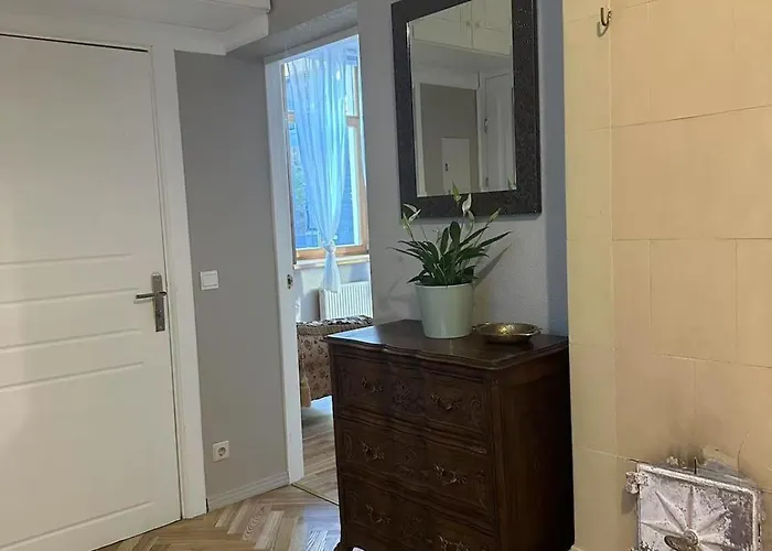 Apartment Dzirnavu Apartment, Free Parking Riga